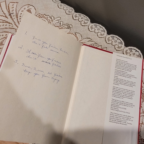 Life Application Bible NIV 1991 Red Hardback - Picture 10 of 14